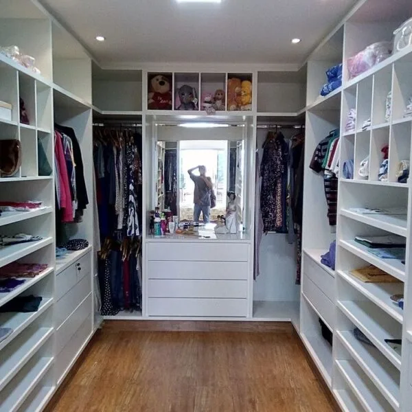 Wardrobes WD004