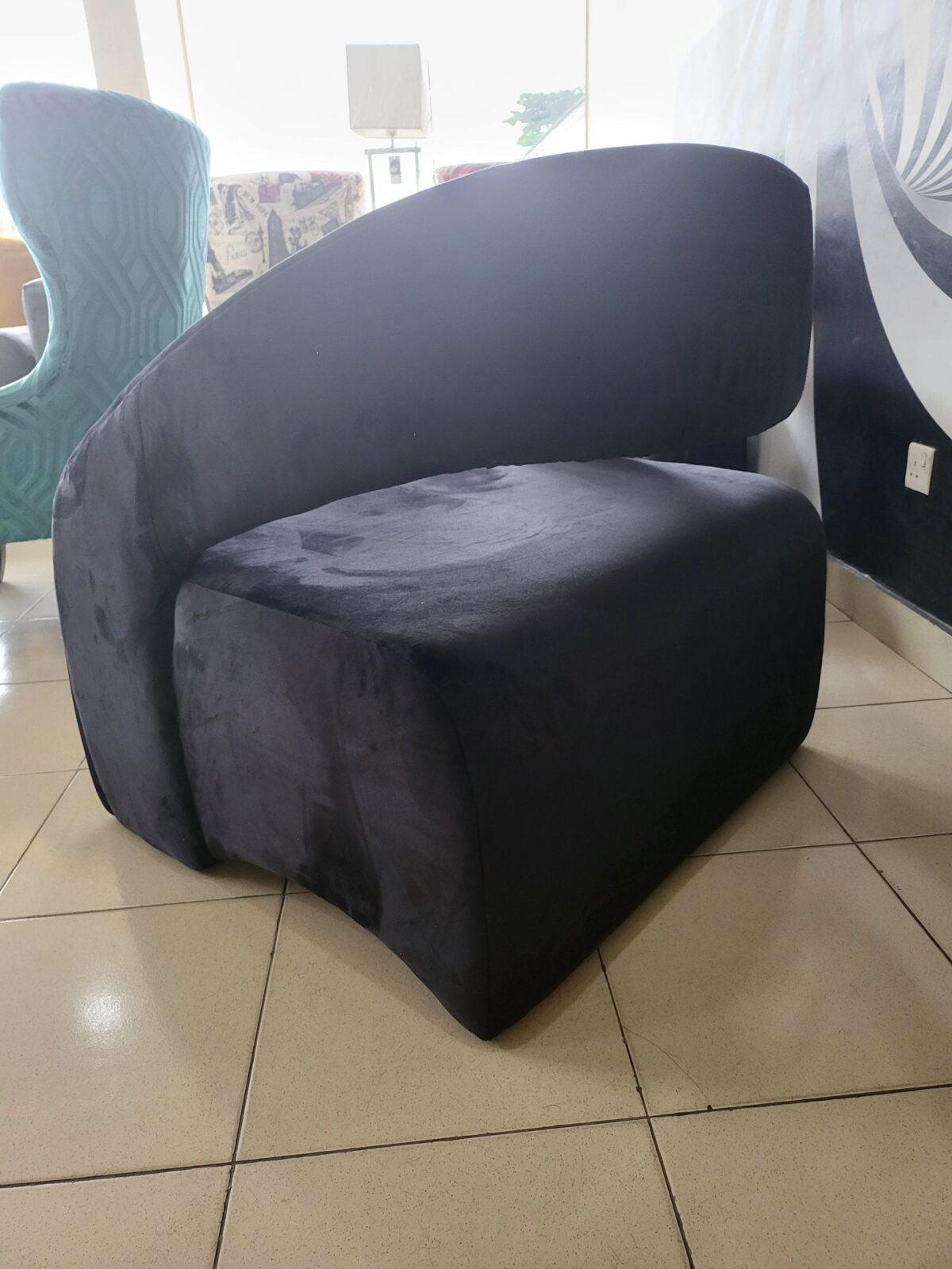 C-Shaped Accent Chair - Image 2