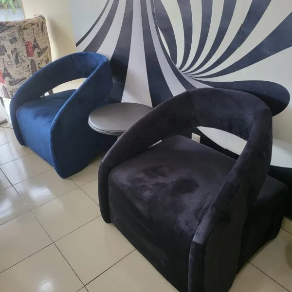 C-Shaped Stylish Accent Chair3