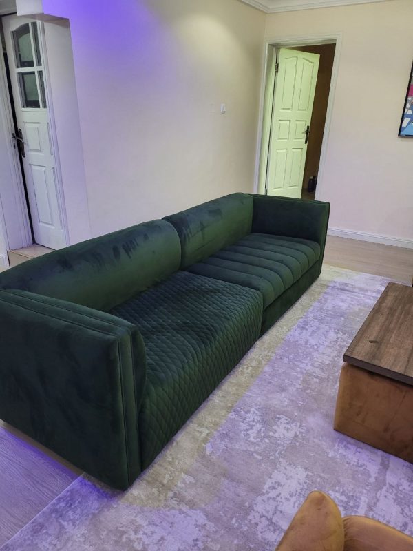 Living room: sofa