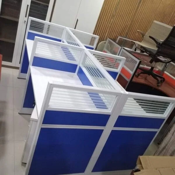 4 Man Workstation - 02