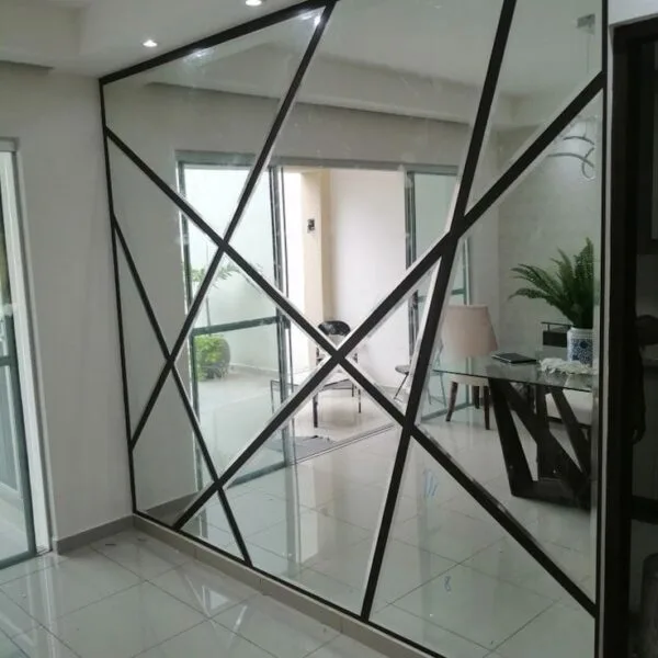 Mirror 005