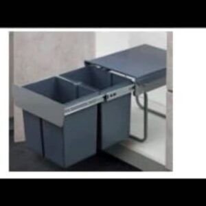 Inbuit pull out waste bin