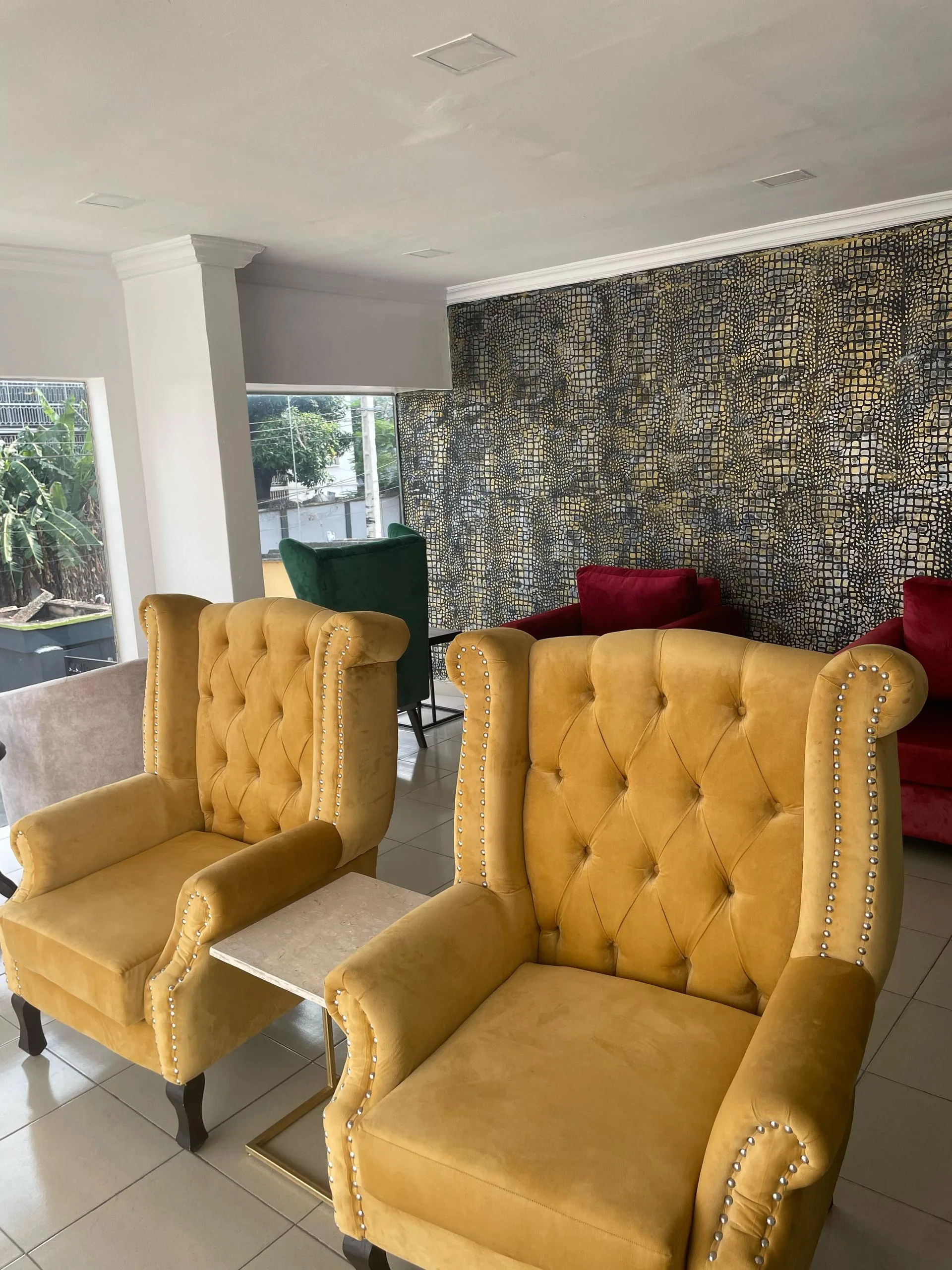 accent chair